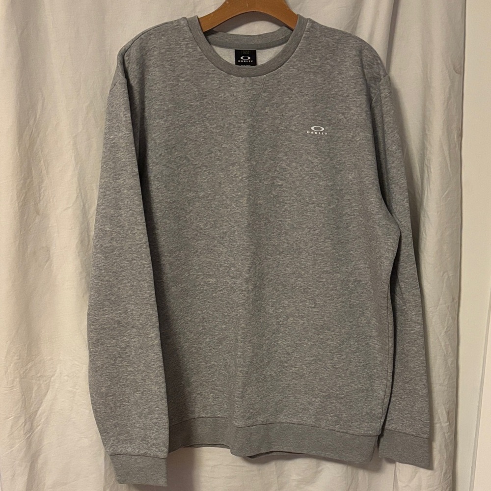 Oakley Men's Classic Gray Crewneck Sweater